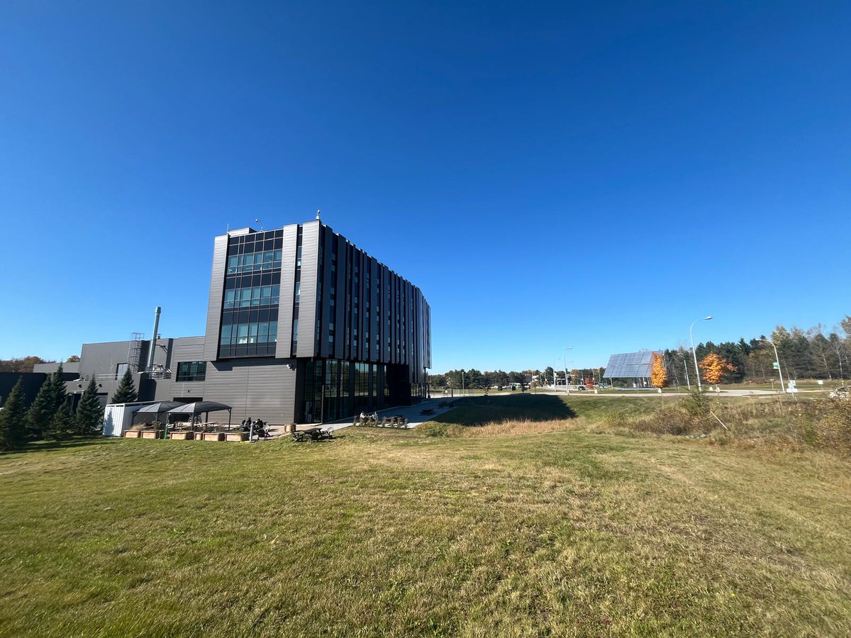 Our PhD student Jan Bukacek is currently on an internship at Interdisciplinary Institute for Technological Innovations of <a href="/USherbrooke/">Université de Sherbrooke</a>, Canada. In the LN2 team, they are working on the topics of SPR imaging and microscopy, design of plasmonic nanostructures and their fabrication.