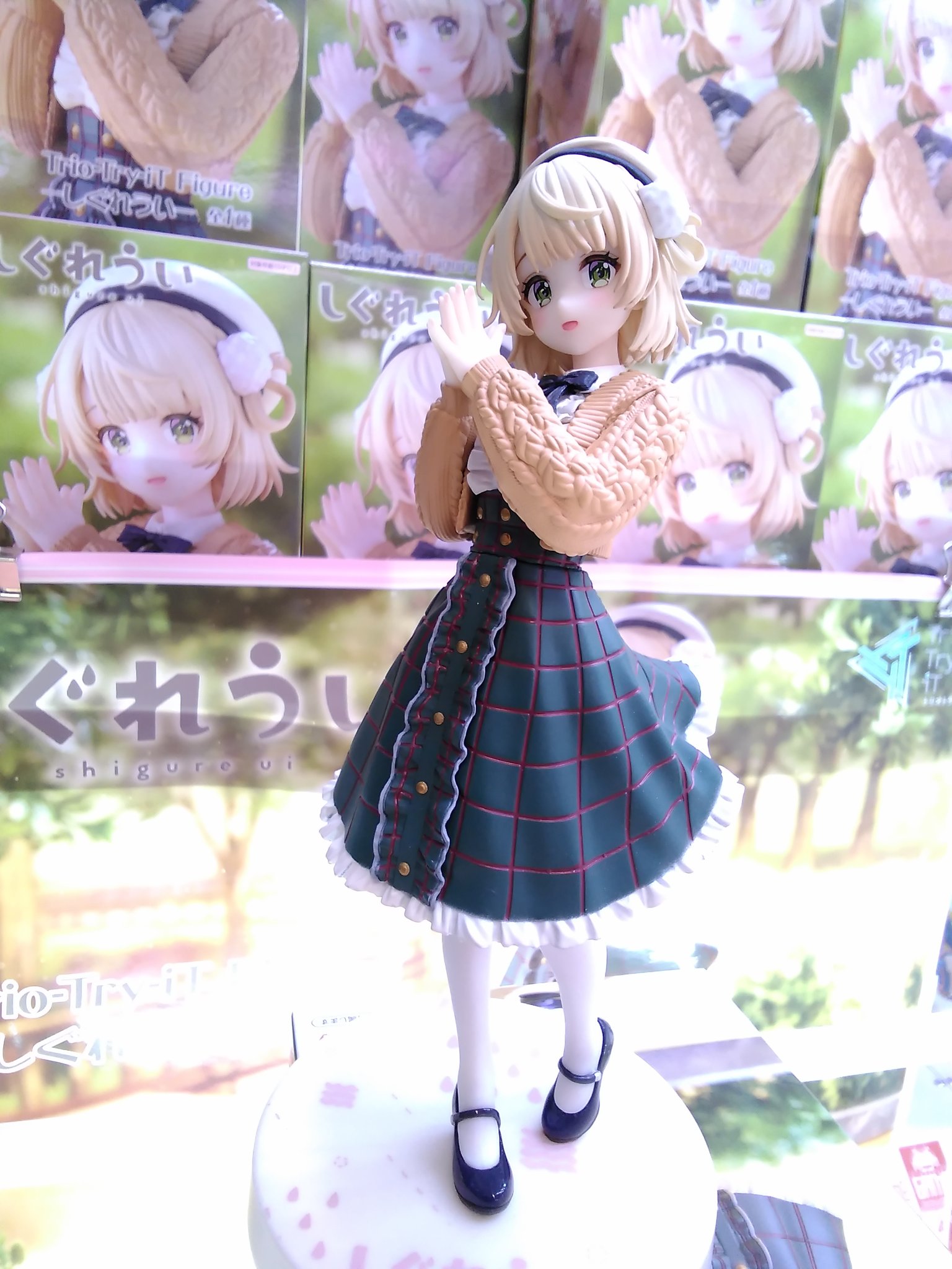 イラストレーター兼VTuberのしぐれうい氏がプライズフィギュア化