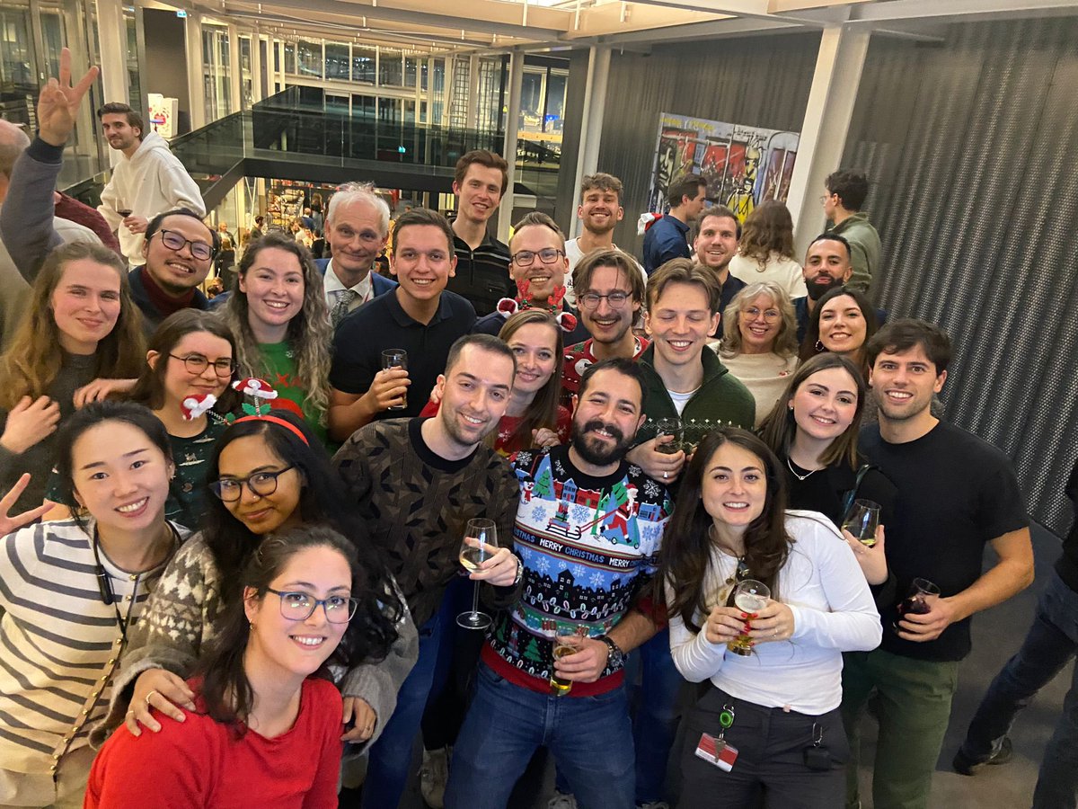 van Hest Lab (@vanhest_lab) on Twitter photo Had a great ICMS <a href="/TUeindhoven/">TU Eindhoven</a> Christmas party; Celebrating the year’s successes and awesome colleagues, looking forward to an exciting 2025! <a href="/AbdelmohsenLab/">Loai Abdelmohsen</a> <a href="/tania_patino_/">Tania Patiño</a> Had a great ICMS <a href="/TUeindhoven/">TU Eindhoven</a> Christmas party; Celebrating the year’s successes and awesome colleagues, looking forward to an exciting 2025! <a href="/AbdelmohsenLab/">Loai Abdelmohsen</a> <a href="/tania_patino_/">Tania Patiño</a>