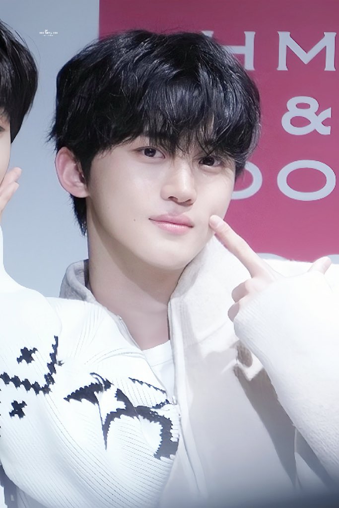 241219

え、、？

#루네이트 #LUN8 #도현 #DoHyun