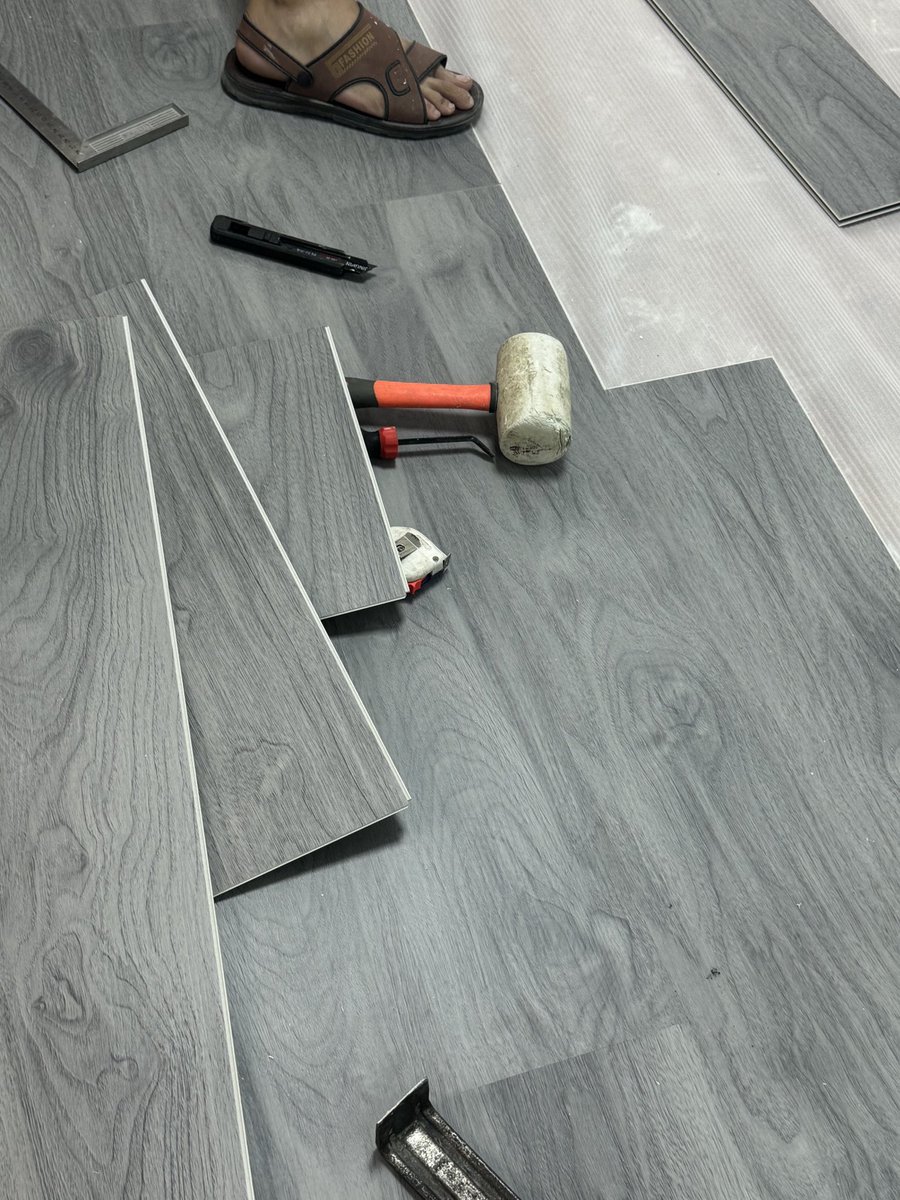 JadeLight123's tweet photo. How to choose high-quality SPC flooring⁉️

For consumers, it is crucial to know how to identify the quality of SPC flooring. High-quality SPC flooring should be durable, stain-resistant, UV-resistant and …

👉👉Read more：
https://t.co/DlYxfluFUe… https://t.co/OMuKDM1pVM