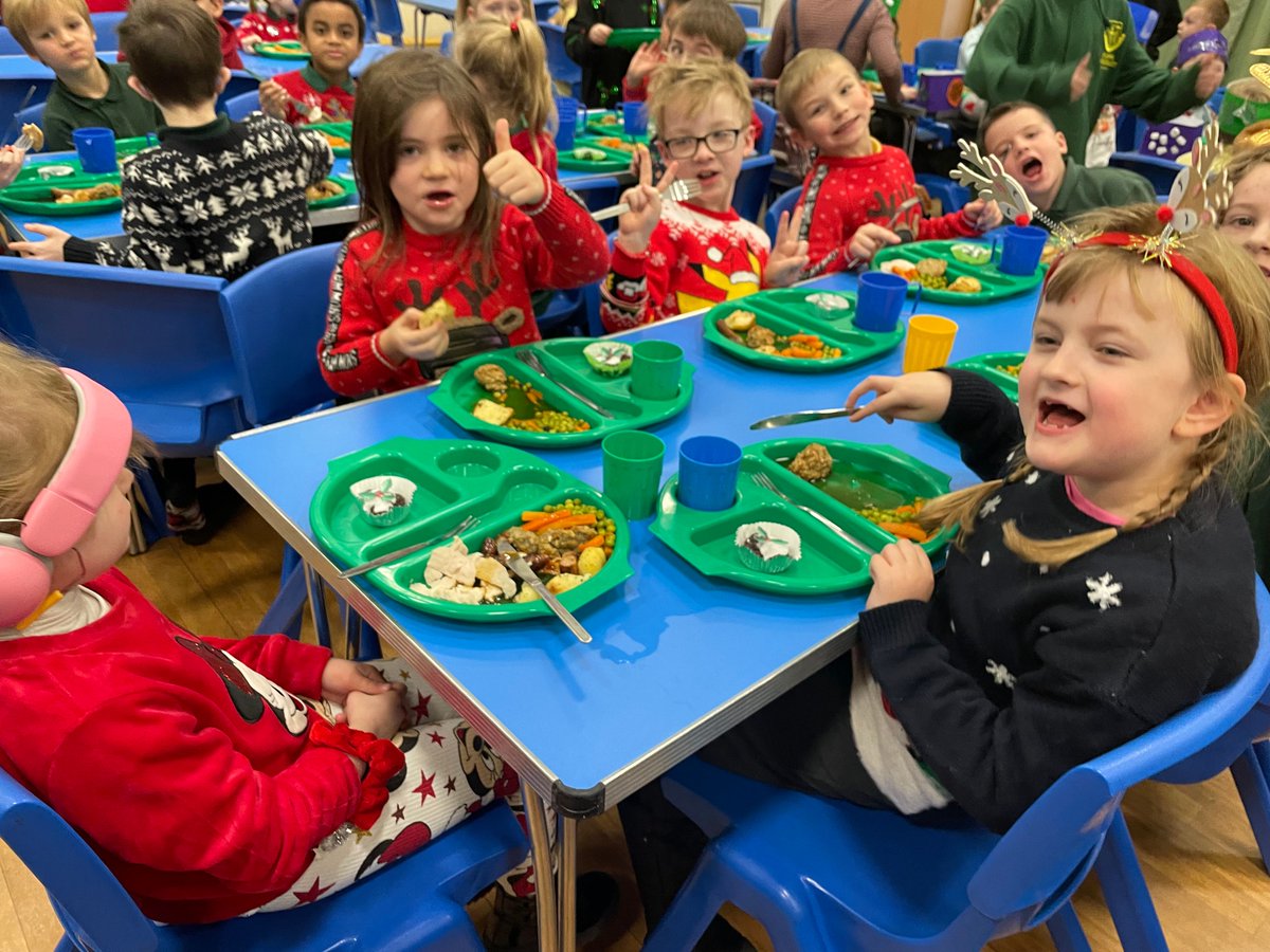 stjohnofbev's tweet photo. Thankyou to our Amazing Catering Team for a yummy Christmas Lunch.  Thanks to the House Captains for serving. https://t.co/c4x9PDqVfz