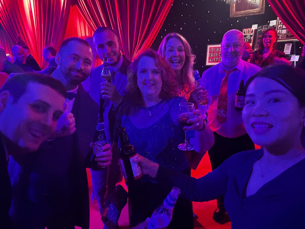 DDrillGroup's tweet photo. Fun was had by all ๐ #NECBirmingham #ChristmasPartyWorld
Great night everyone ๐ป thanks @JulieDDrill ๐
#christmas #party #teamddrill https://t.co/9uyLms8mTu