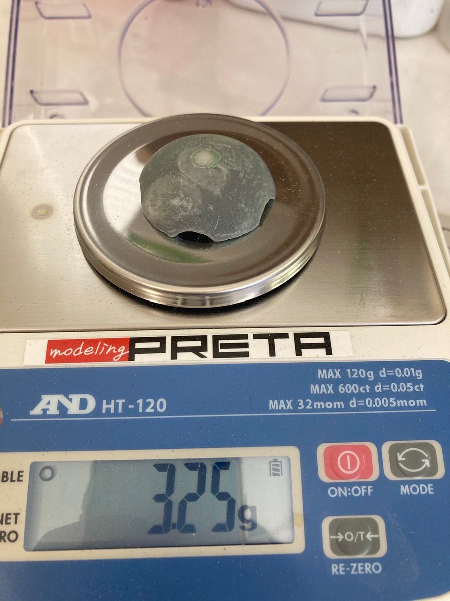 ModelingPreta's tweet photo. H160
三度笠は重すぎるので自作しました。
重さは1/5になりました。 https://t.co/V2qpeirMu2