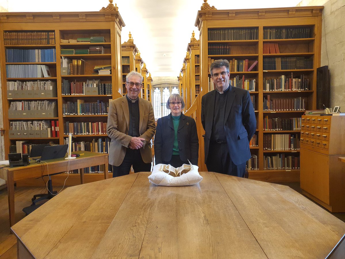 Friends of the Nations' Libraries (FNL) (@fnl313) on Twitter photo The 13th-C Bible illuminated by the Sarum Master has returned to Salisbury, where it was created over 700 years ago! Purchased by <a href="/FNL313/">Friends of the Nations' Libraries (FNL)</a> and donated to <a href="/SalisburyCath/">Salisbury Cathedral</a> Library, it’s pictured here with the Dean, Canon Chancellor and Anne Dutton, Librarian. The 13th-C Bible illuminated by the Sarum Master has returned to Salisbury, where it was created over 700 years ago! Purchased by <a href="/FNL313/">Friends of the Nations' Libraries (FNL)</a> and donated to <a href="/SalisburyCath/">Salisbury Cathedral</a> Library, it’s pictured here with the Dean, Canon Chancellor and Anne Dutton, Librarian.