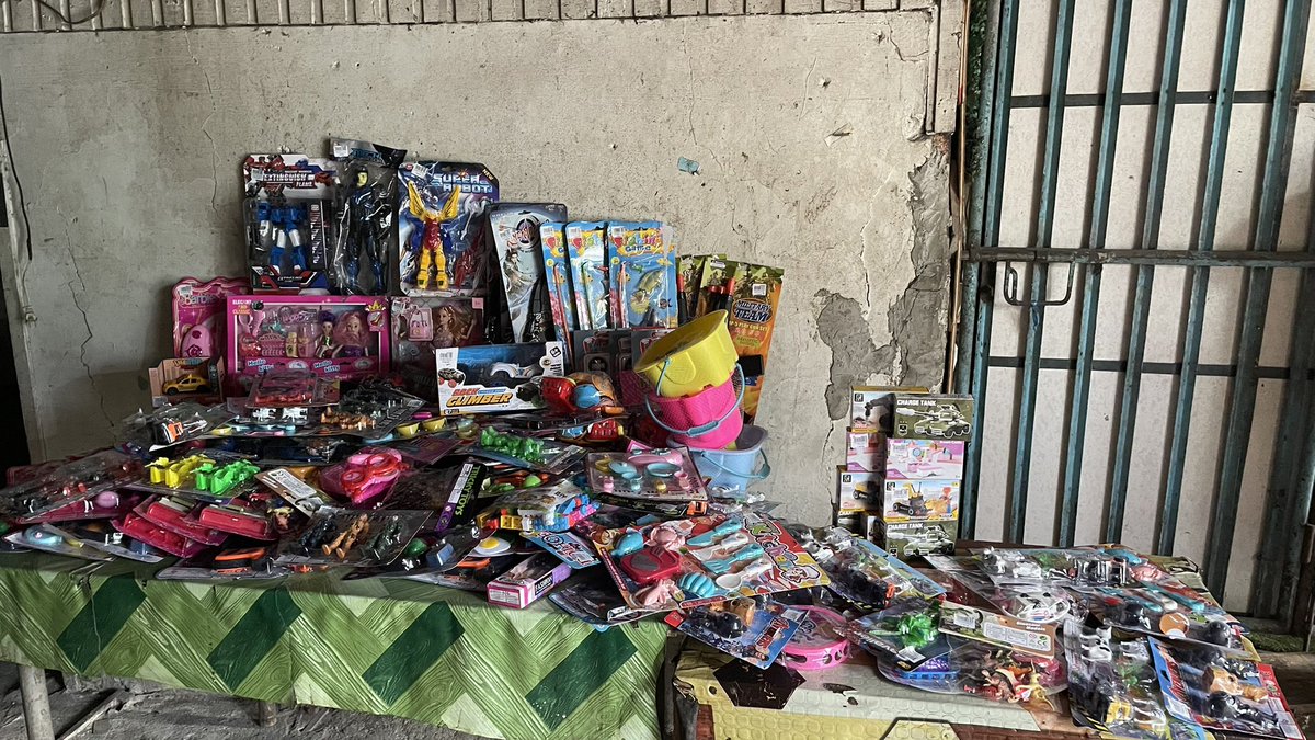 iamkuwaii's tweet photo. nakabili na ng Toys 🥰🤗 https://t.co/V7wA5Zbt03