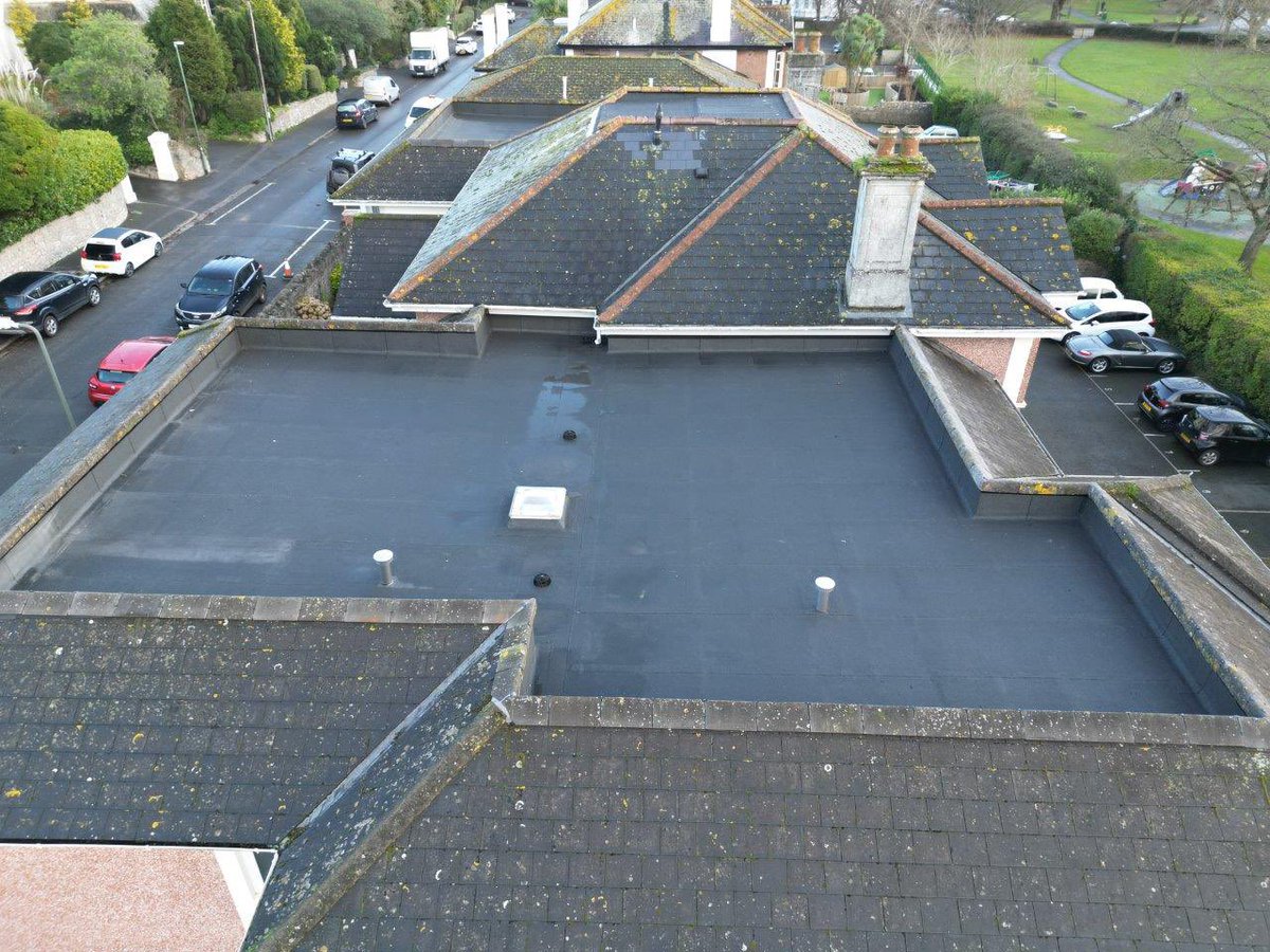 STORMFORCE ROOFING tweet media
