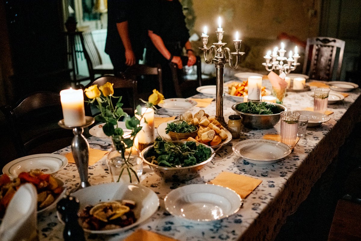 Padures muiža – vieta, kur ziemas brīvdienas pārvēršas par pasaku! ❄️ Izbaudi klusumu, vēsturisko šarmu un īpašo atmosfēru ar ģimeni vai draugiem. ✨️ Ziemassvētki un Jaunais gads jau aizņemti, bet vēl ir brīvas vietas citām dienām! #PaduresMuiža #ZiemasBrīvdienas