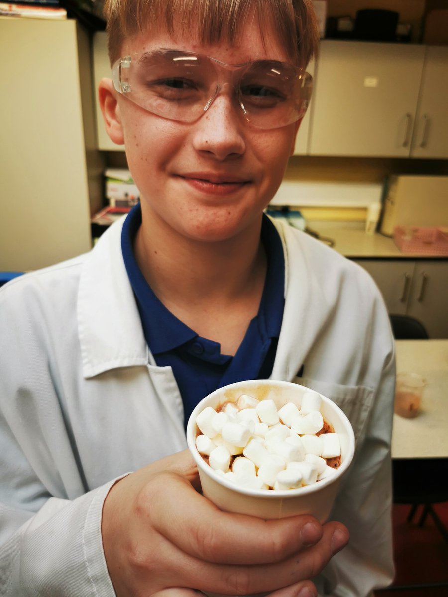 clear_georgina's tweet photo. Investigating optimum temperature for hot chocolate with class Oak. @MaristAthlone https://t.co/7ZUtfXtXVU