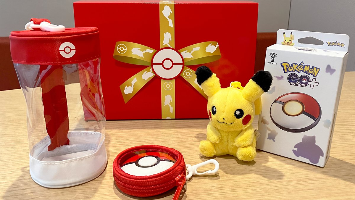 🔸Pokémon GO Plus + 🔸カラビナ付きマスコット ピカチュウ