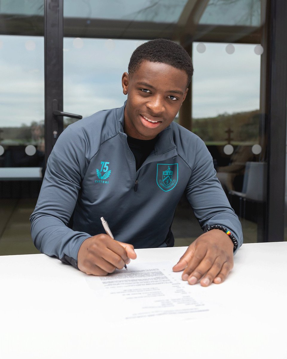 Burnley FC Academy tweet media