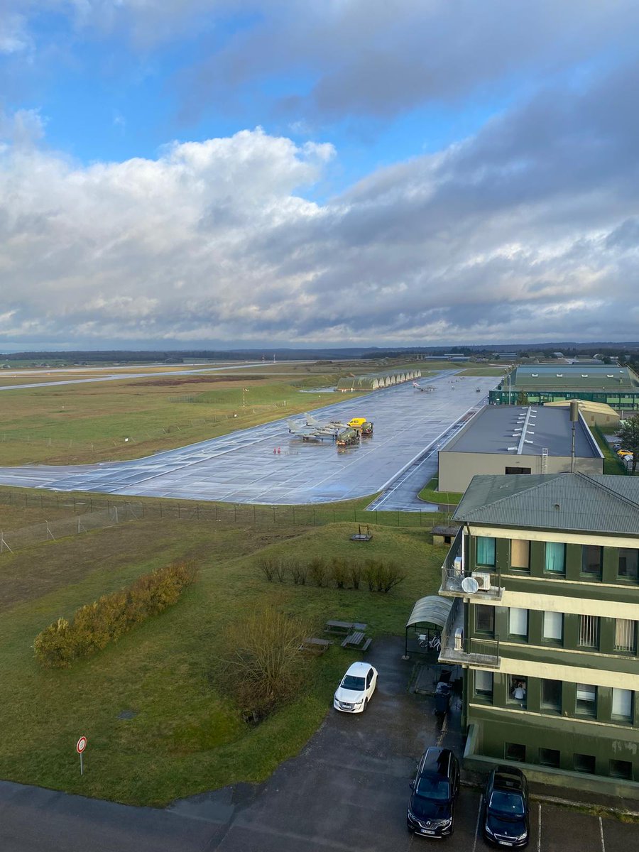 GAeropole's tweet photo. @GAeropole et Epinal ont eu le privilège de visiter une la base 133 de Nancy-OCHEY Retrouvez ci dessous notre album photos-vidéos pour cette visite enrichissante
https://t.co/DZ54JdiU5X
#nancy #metropole #military #baseaerienne #ochey #nancyochey #mirage #Mirage #Mirage2000 https://t.co/vSksEkcsiN