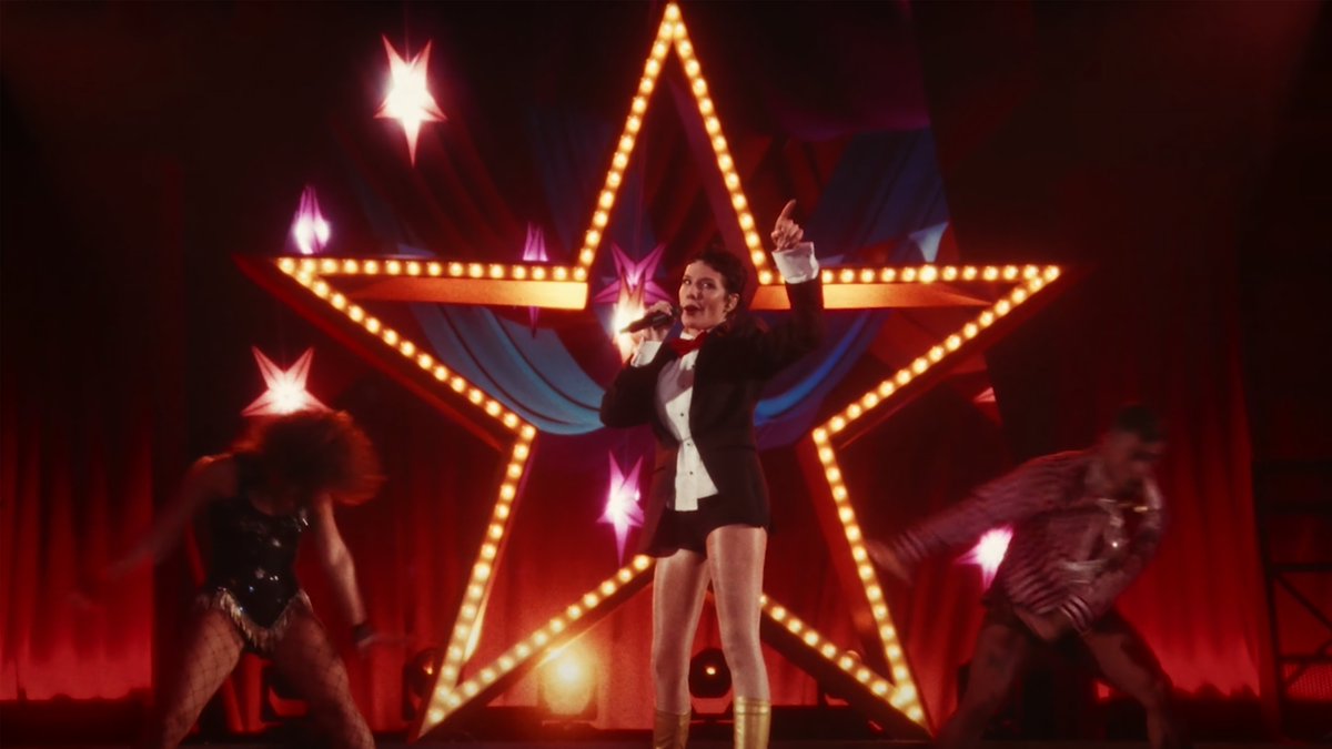 DanWiseCreative's tweet image. As December draws to a close I've been reflecting on my year and many of the great shows I've been involved with. 

Things kicked off in January with the highly prestigious Joy Awards where I created performance visuals for Assala, Bebe Rexha and Gloria Gaynor, bringing a mix of…