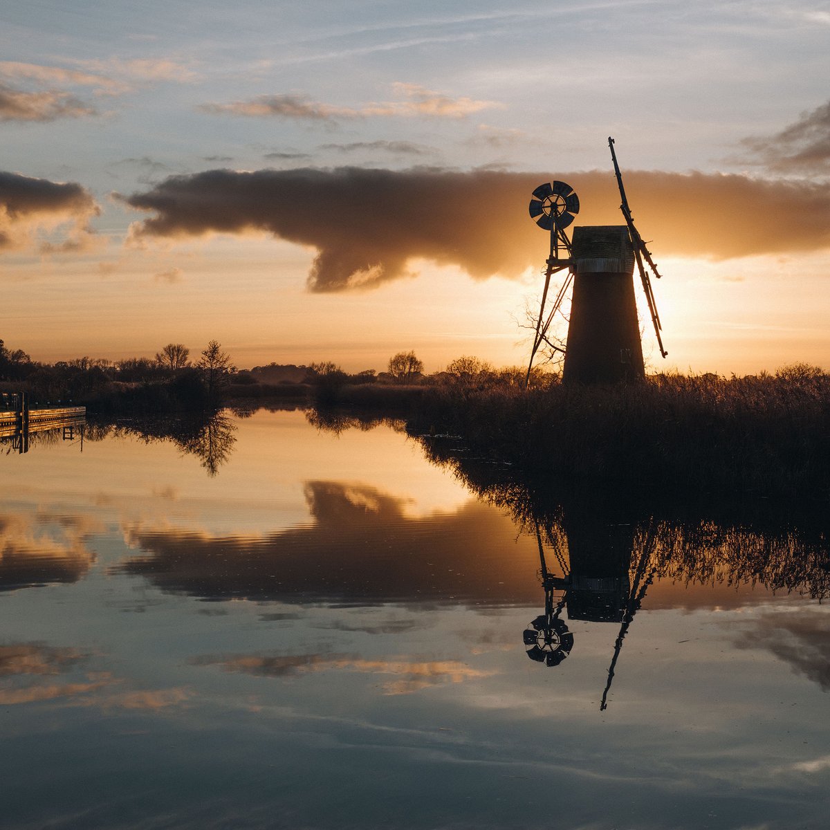 BroadsNP's tweet image. This week saw us celebrate 75 years of the UK's National Parks 🥳
Seventy-five years ago the "people’s charter for the open air" was enacted, paving the way for the establishment of the country's first @uknationalparks
What a journey it has been so far!
📷 Tom Barrett