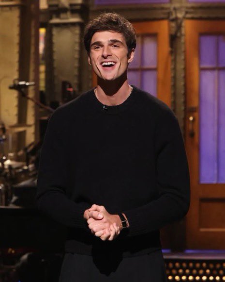 𝘕𝘢𝘵𝘦 𝘑𝘢𝘤𝘰𝘣𝘴 tweet media