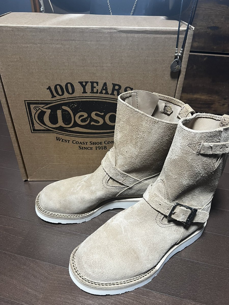 takepon119fire's tweet photo. やっと来ました^_^
オーダーから１年半
#wesco
#ウエスコ
#wescoboss https://t.co/rXaUWOnSwu