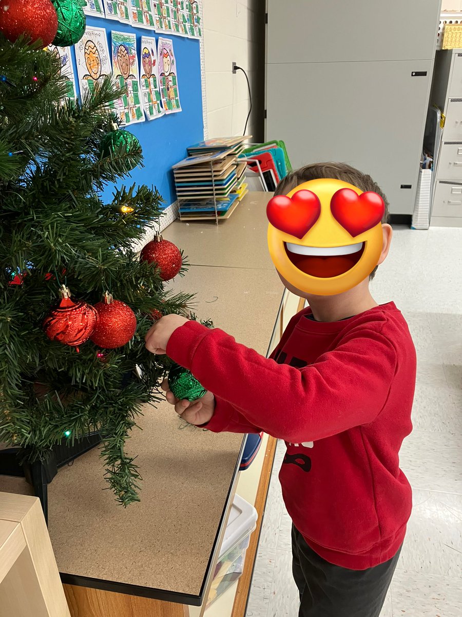 Mrs. Ryan tweet media