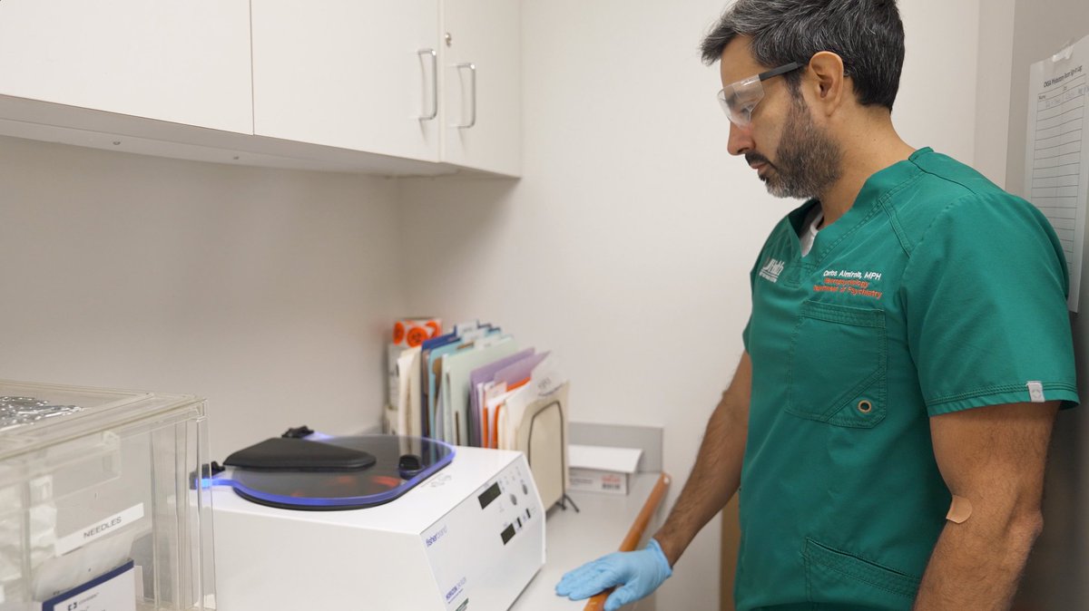 A heartfelt thank you to our providers, nurses, leaders, faculty, and staff who dedicate their time and energy to keeping our communities healthy. Your hard work is truly appreciated. Wishing you all a merry and joyful #HolidaySeason! 🙌🧡