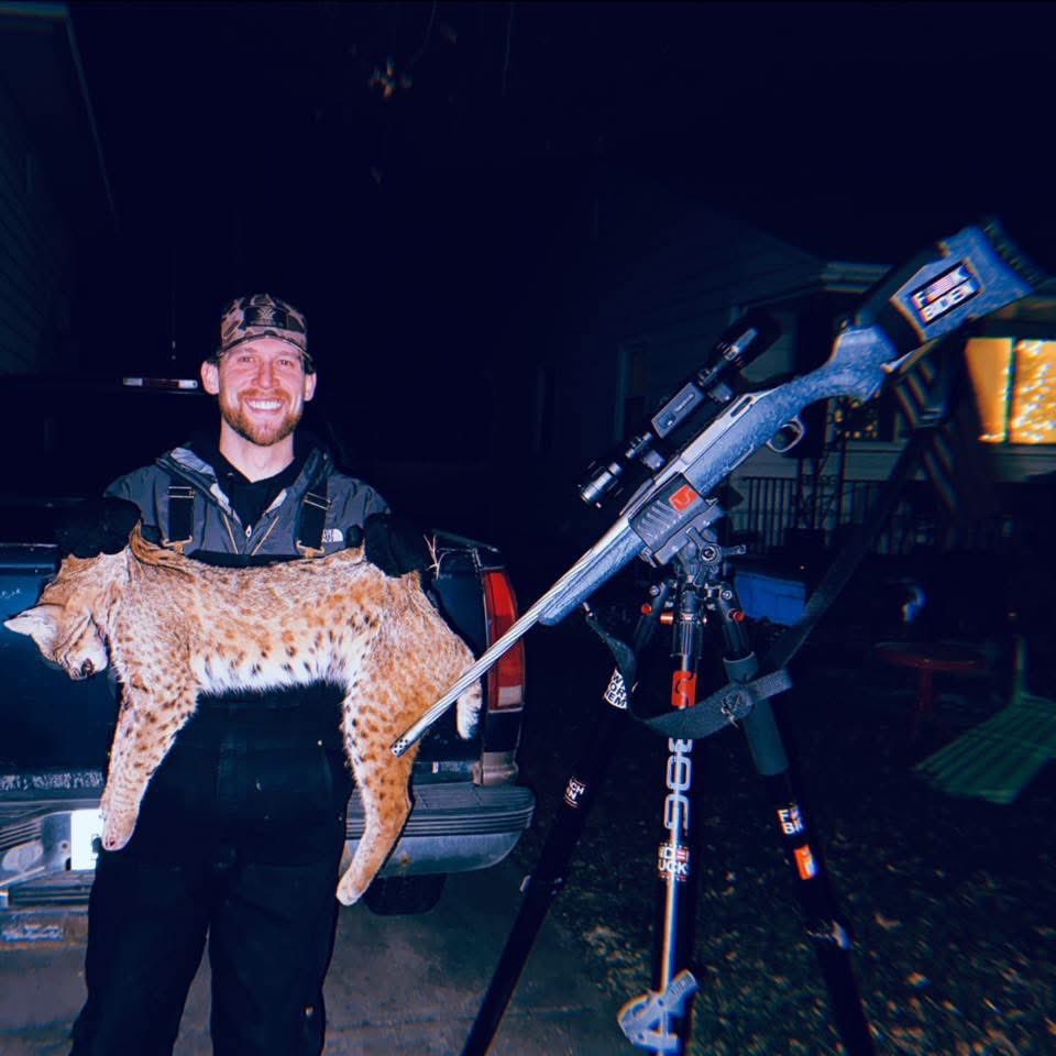 Blake Bacon sees this rifle as an extension of his manhood. He obviously has problems with his masculinity. Poor bobcat that had to suffer as a result of his insecurities. 🤬RT
#BanTrophyHunting 
<a href="/SARA2001NOOR/">Sara✌️💙🍉peaceFOReveryone</a> <a href="/Angelux1111/">Angel</a> <a href="/Gail7175/">WatchDominion.com Ⓥ</a> <a href="/Lin11W/">🌱🌹❤️ Anonymous for the voiceless ❤️🌹🌱</a> <a href="/Protect_Wldlife/">PROTECT ALL WILDLIFE</a>