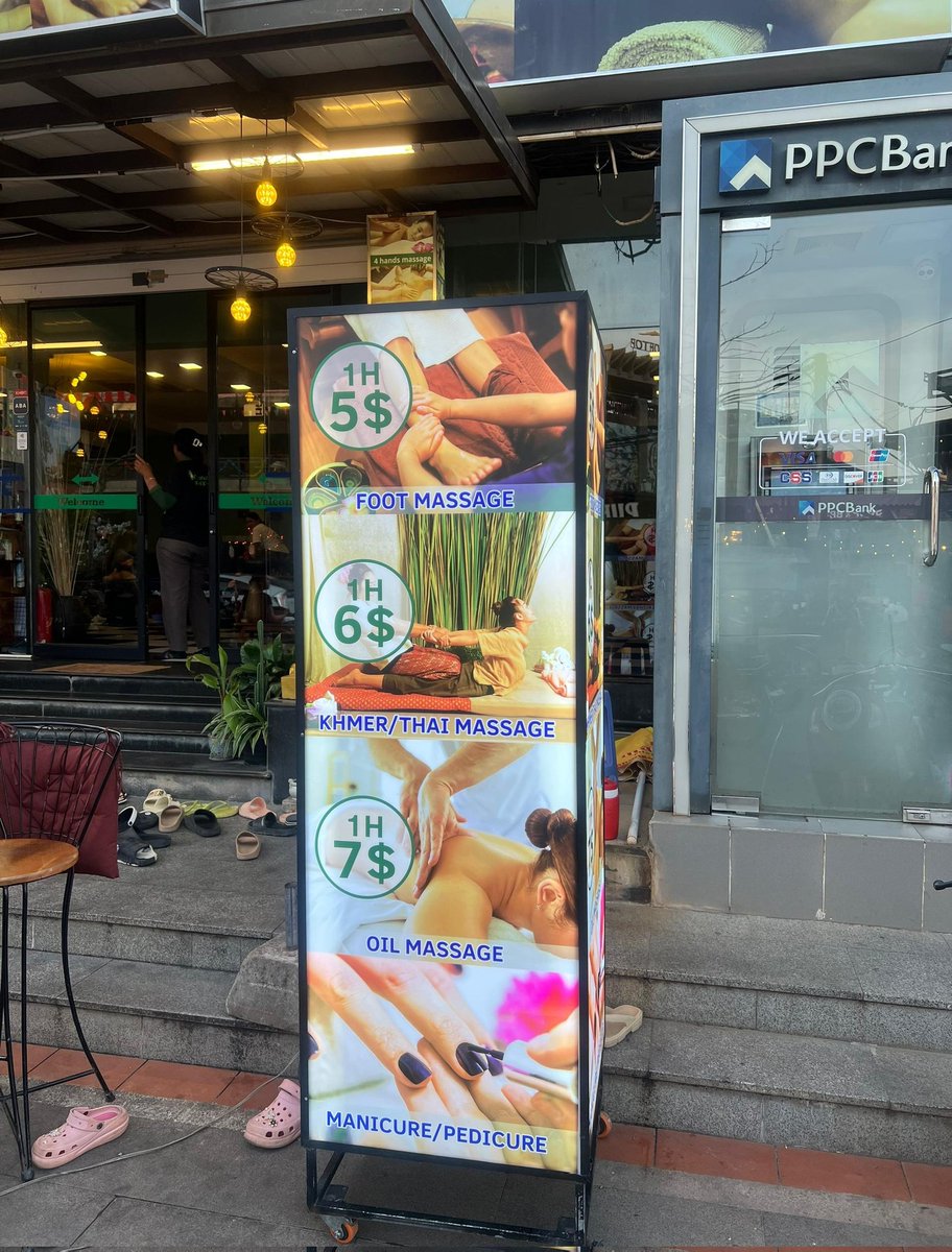 You guys have to add Siem Reap to your travel list!! Everything here is so cheap. Foot massages are just $5 for 1 hour! The food is super affordable, 1kg of fruit is only $2 and pancakes are just $1. Visiting the temples only costs $37 for access to all of them! Totally worth it.