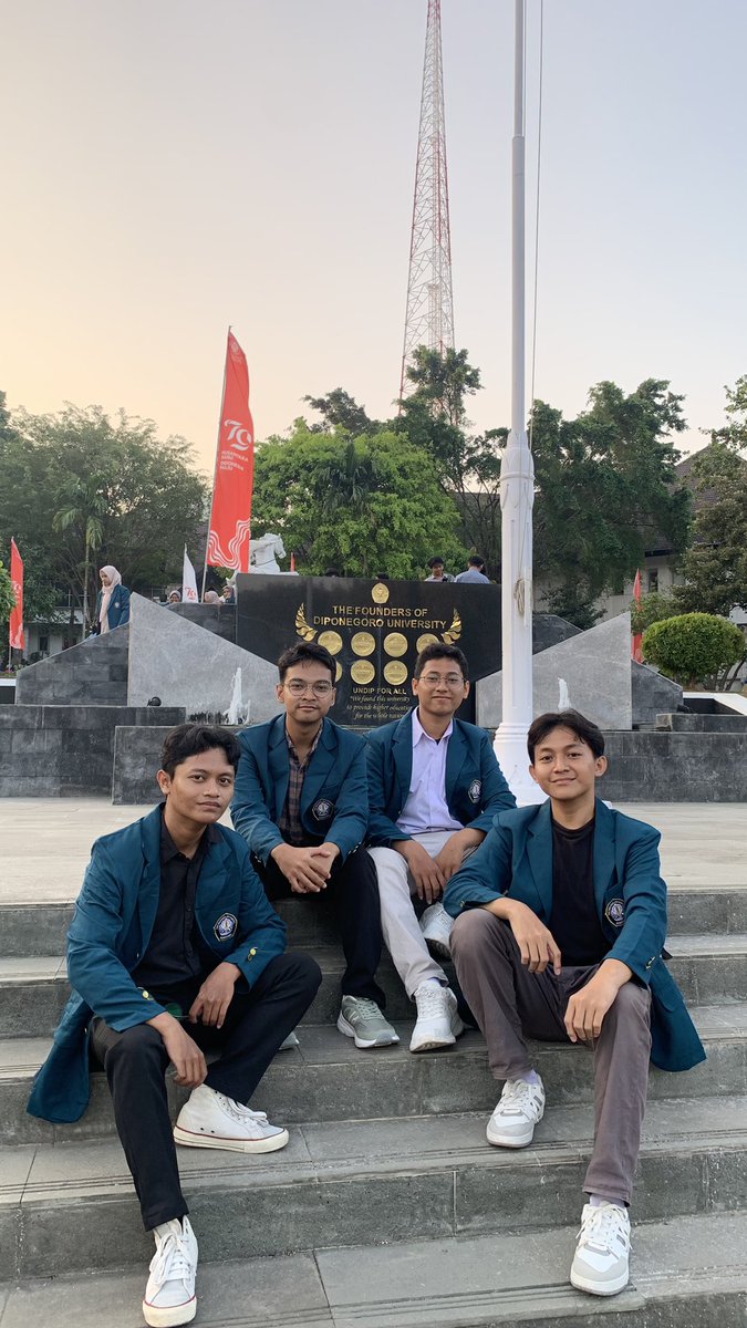 r e s t u ²⁴ tweet media