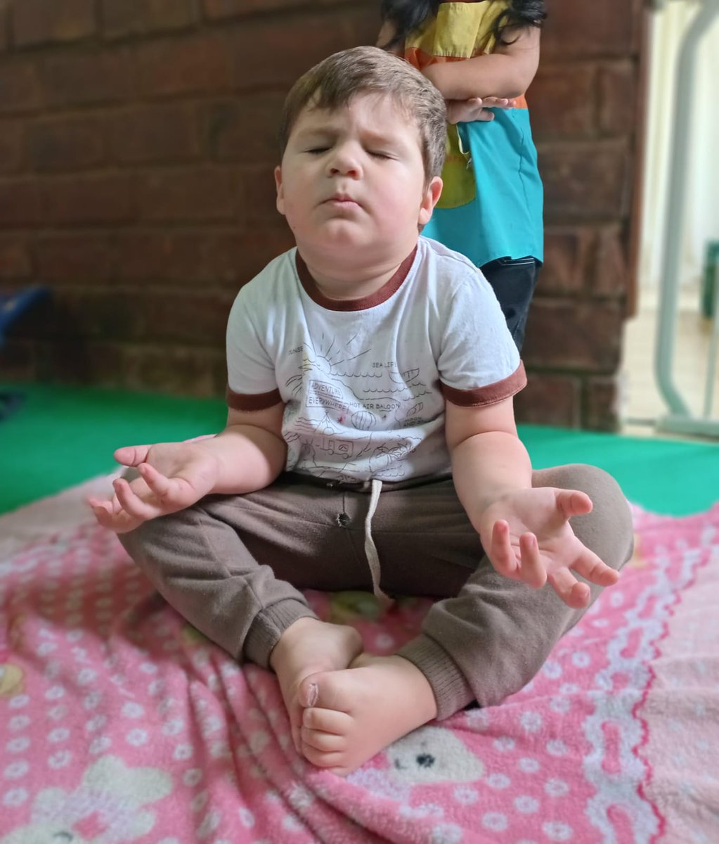 estivemariac's tweet photo. Resumen del 2024
De meditacion al duki sin escalas

#nadiedicenada https://t.co/W1u8GYhfQW