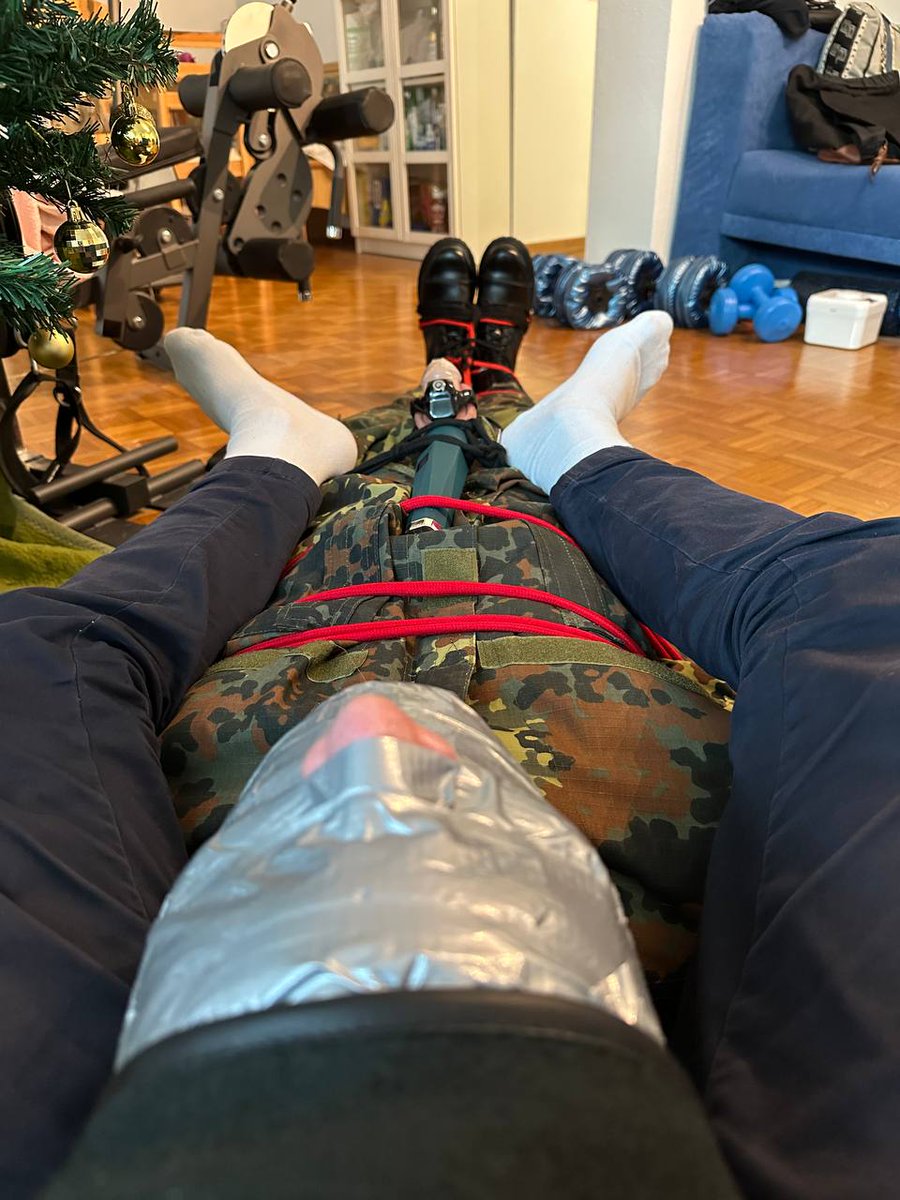 Oh, what a devilish wand that stimulated my cage. Whenever I came close,  <a href="/Ronald666Reagan/">Tape_You_Down</a> turned it off. And he found it so funny that he repeated the cycle  dozens of times. Thank you Sir!

Rigger: G3ner4lK3nob1 (Recon)