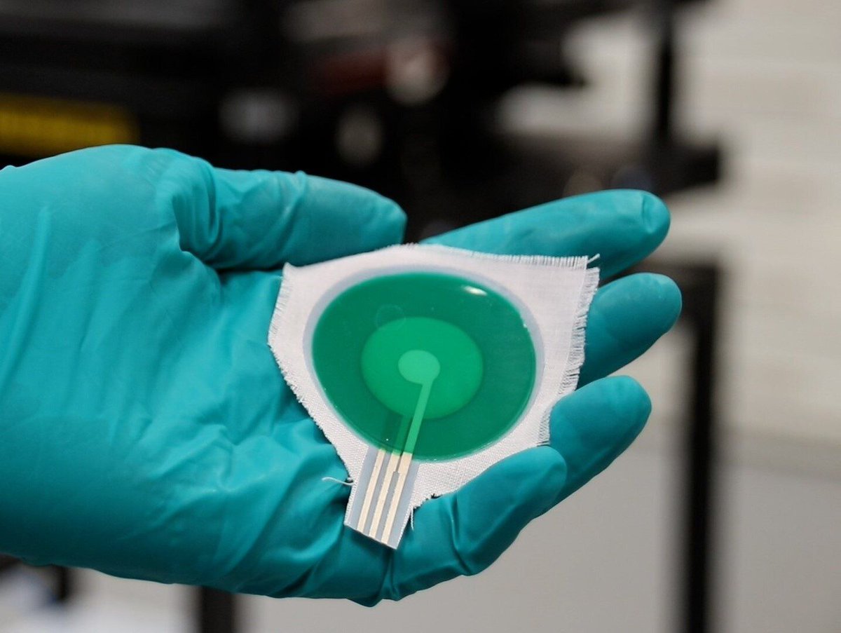Wearable patch can monitor breathing to help save lives medicalxpress.com/news/2024-12-w… #wearables #wearabletech #healthcare #HealthTech