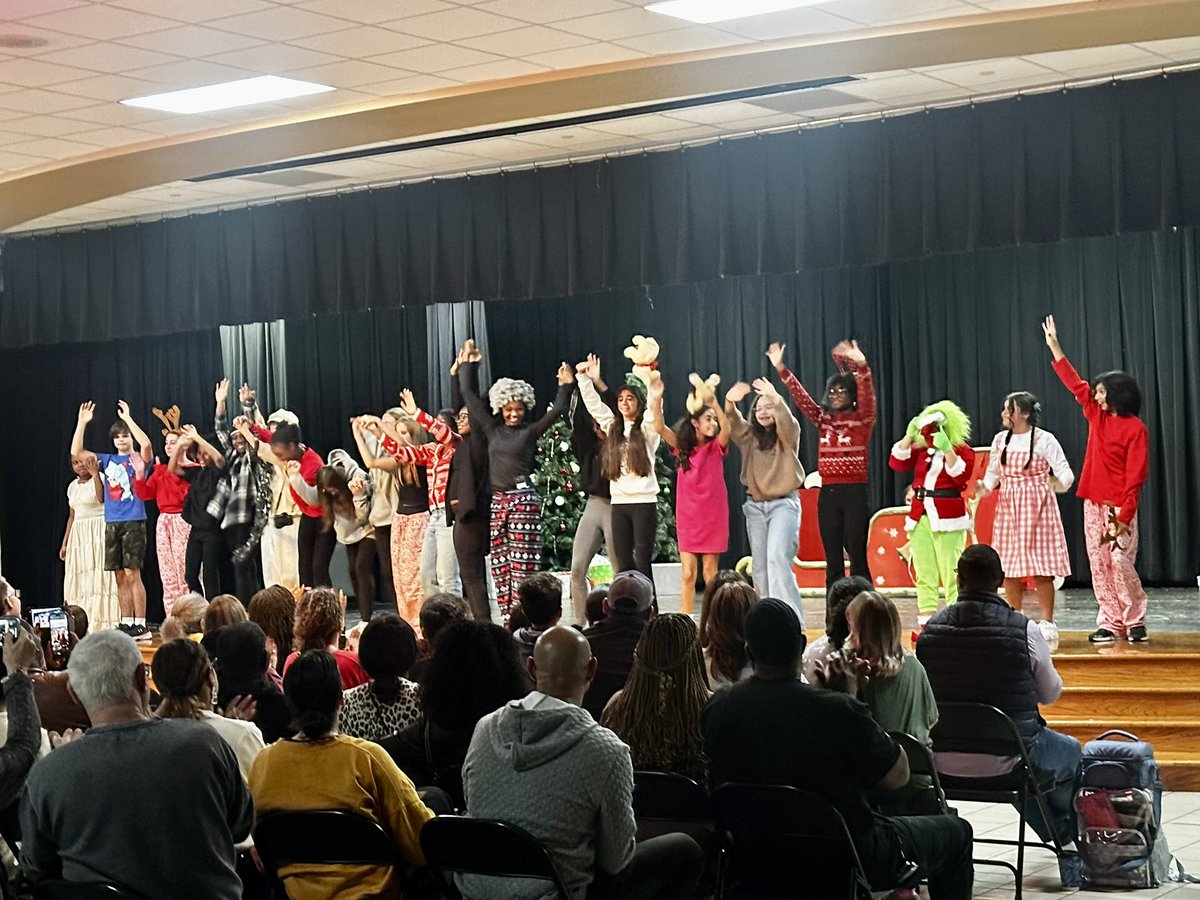 Amby (@ambyclink) on Twitter photo Outstanding performances last night by our Broadway Bucs theater students! What a fun and entertaining way to start our holiday break! <a href="/Arnold_Middle/">The "Official" Arnold Middle School in CFISD</a> #theresnoplacelikearnold Outstanding performances last night by our Broadway Bucs theater students! What a fun and entertaining way to start our holiday break! <a href="/Arnold_Middle/">The "Official" Arnold Middle School in CFISD</a> #theresnoplacelikearnold