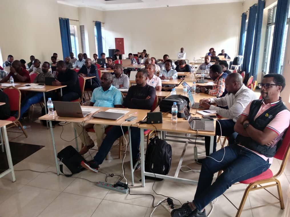 Rwanda Field Epidemiology Training Program🇷🇼 tweet media