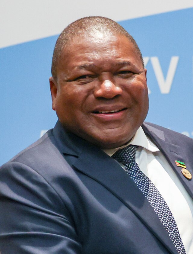 cozwva's tweet photo. Sometime in Nov! We posted that Mozambique President Filipe Nyusi pretended as if he was leaving, yet he was lying. It was a well planned plot to stay. These demos were state sponsored to achieve his goal.
Next time, dont doubt the COZWVA intelligence Unit (CIU)
#WATCHSPACE https://t.co/wTHgcK2D2w