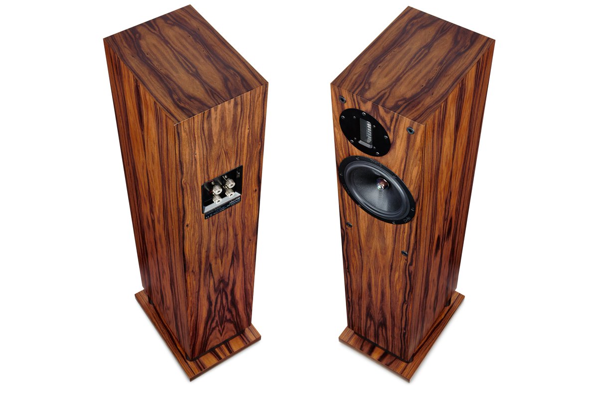 One of our best sellers...D20Rs are in <a href="/whathifi/">What Hi-Fi?</a>'s testing room &amp; listed in this article - whathifi.com/features/14-ex…
We can't wait for the review in 2025!
#newyear2025 #BestSellingProducts #speakerseries #D20R #whathifi #hifireview #proac #perfectlynatural