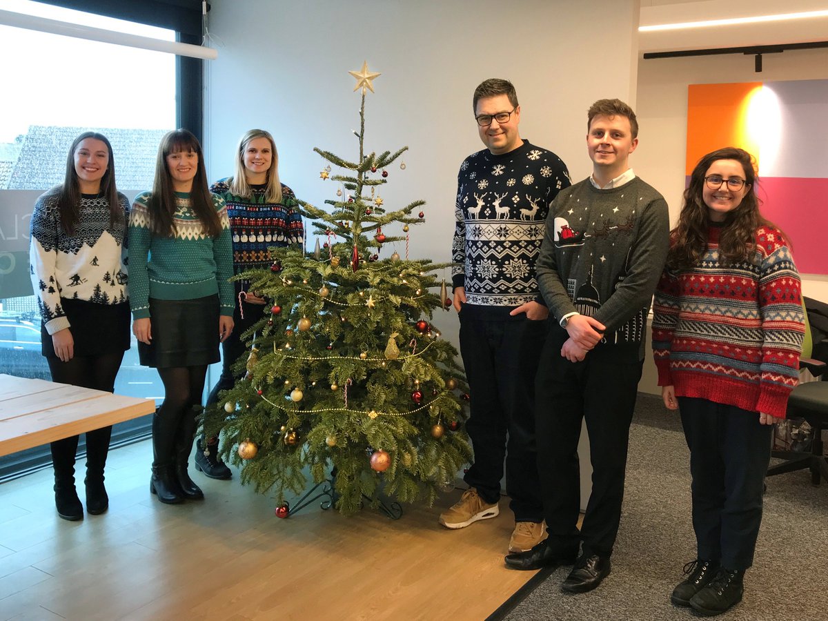 Christmas Jumper day 🎄🎅

We wish everyone a Happy Christmas and a Jolly New Year 🎉