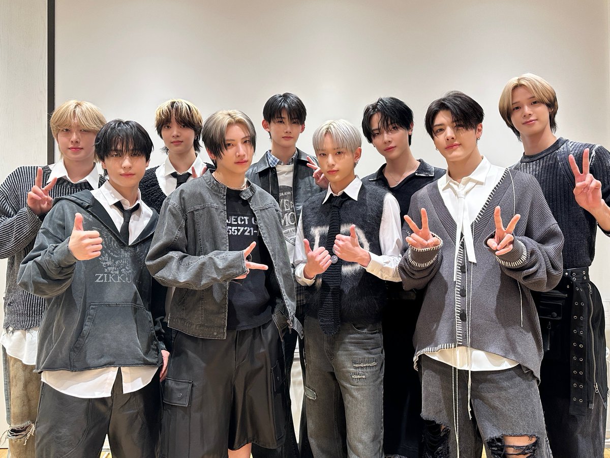 popktop10friday's tweet photo. 今週の #ポプコ�� は
3rd Season投票「BEST ROOKIE」部門1位🎉🎉
【&amp;TEAM】の受賞コメントをお届けしました💞
放送を聴き逃した方は #radiko タイムフリーでお楽しみください📱
https://t.co/ykJG8OGWqK

#andTEAM
#TOKYOFM
#KSTARCHART https://t.co/8Zy4IY3kDL