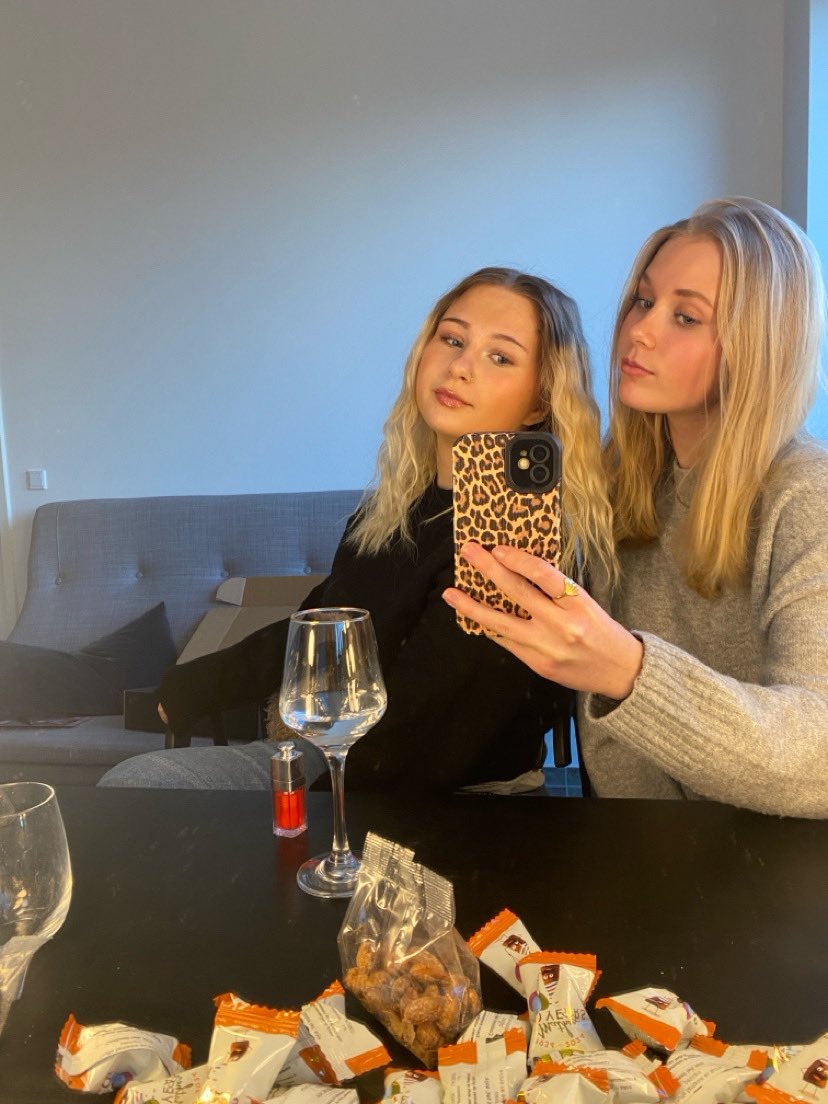 Deckzees girlfriend🤗 tweet media