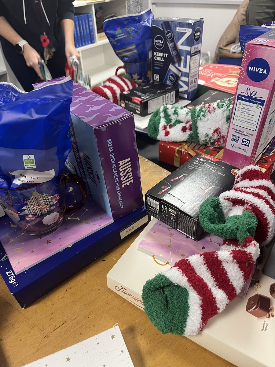 Bolton Virtual School (@bvirtualschool) on Twitter photo A huge thank you to <a href="/SJCES/">St James's Church of England High School</a> and to all your incredible year 9 pupils who helped put together 60 busting Christmas gift bags full of lovely and thoughtful presents for our care leavers! We’re all very grateful and appreciative of the support #boltonfamily A huge thank you to <a href="/SJCES/">St James's Church of England High School</a> and to all your incredible year 9 pupils who helped put together 60 busting Christmas gift bags full of lovely and thoughtful presents for our care leavers! We’re all very grateful and appreciative of the support #boltonfamily