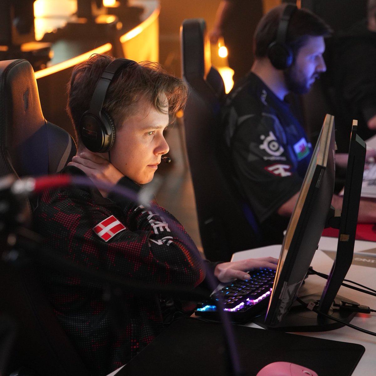 FaZeEsports's tweet image. 18 Kills and a WWCD keeps FaZe PUBG in the mix after Day 1 of the #PGC Grand Finals 💪