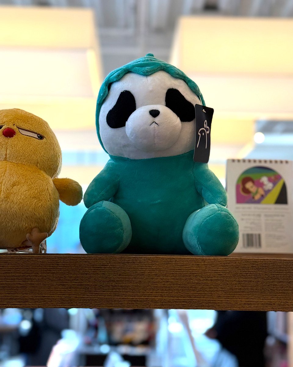 📸会場の様子をチェック📸  

「タイキャラPOP UP in 代官山 蔦屋書店 – HAPPY WINTER THAI FESTIVAL」は12/25（水）まで⛄ 
会場の代官山蔦屋書店の様子をご紹介します✨ 
冬の日本で暖かいタイのエッセンスを味わえるめったにないチャンス🍀