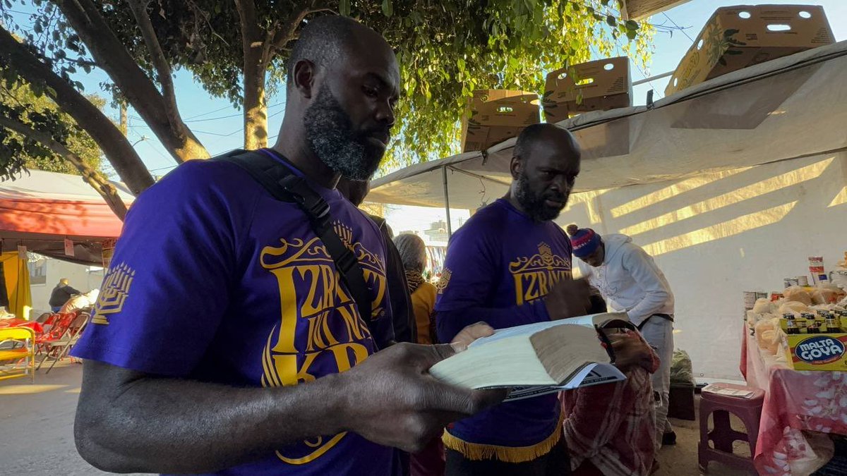 iuic_haiti's tweet photo. Pap gen chanjman san aksyon!
#Delmas #IUICHaiti🇭🇹 #IUIC #IUICTV #Wendyy #Okap #Savyen https://t.co/JRw8mvVql7