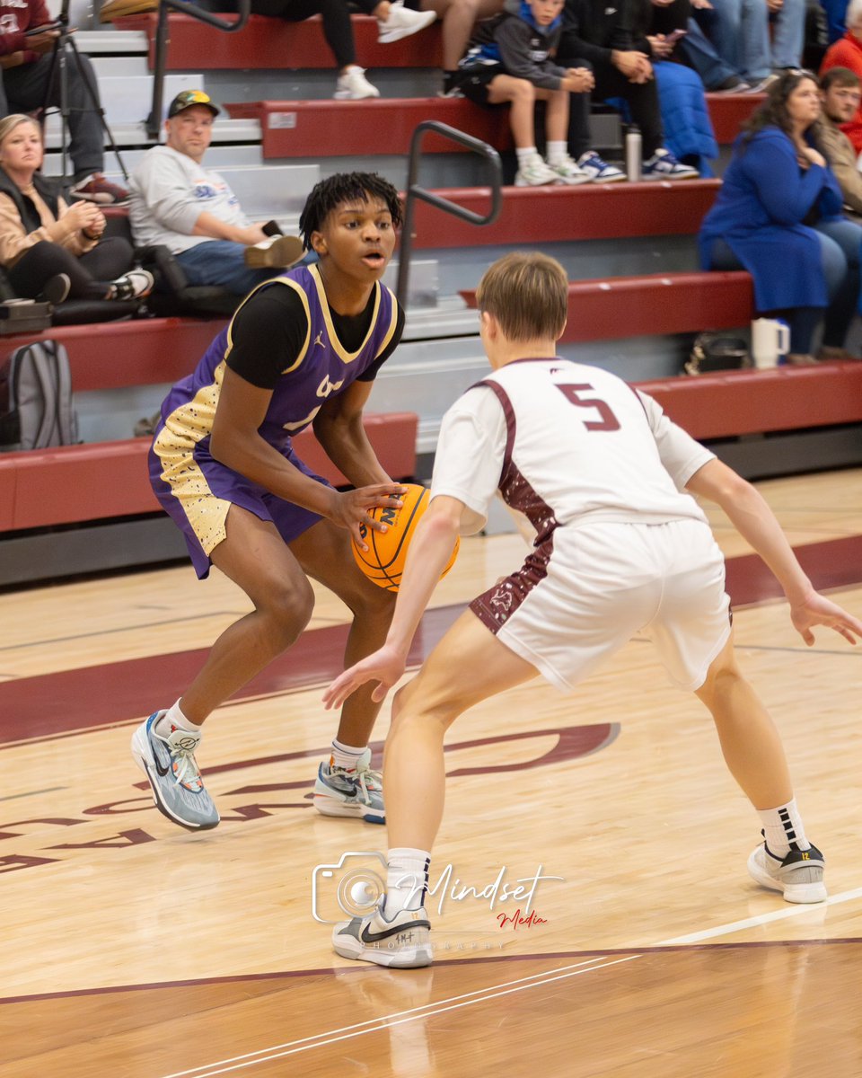 MiNDSET Media (@mindsetmediastd) on Twitter photo #SMI Action Cartersville vs Central (Boys) #📸 #MiNDSETMedia #action #highschoolbasketball #ChristmasTournament <a href="/CCSSMITourney/">CCSSMITournament</a> #SMI Action Cartersville vs Central (Boys) #📸 #MiNDSETMedia #action #highschoolbasketball #ChristmasTournament <a href="/CCSSMITourney/">CCSSMITournament</a>