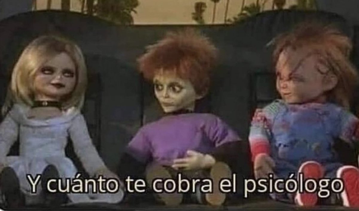 cornulda's tweet photo. “rodeate de gente que vibre igual que vos”

mis amigas y yo: https://t.co/R03XlDViQh