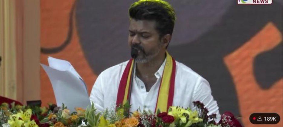 Indiamyheart123's tweet photo. இப்போவும் சொல்ரேன் என்னுடைய ஓட்டு இவனுக்கு இல்லை சொல்ரவங்க RT பண்ணுங்க 👊🤗

#காவு_வாங்கும்_விஜய் https://t.co/MBxlhQNRcP