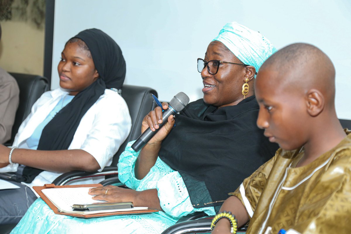 unicefmali's tweet photo. Preparing for the future means putting children at the heart of initiatives to combat the effects of climate change.

During a panel organized by @UNICEF and Joining Forces, experts from the Ministry of Environment and Sustainable Development, the Ministry for the Promotion of Women, Children,  the Family, and the @ministere_mali, responded to questions from children on the actions to take to address heatwaves and flooding, the preservation of biodiversity, and the inclusion of children with disabilities. 

#ForEveryChild, a champion!