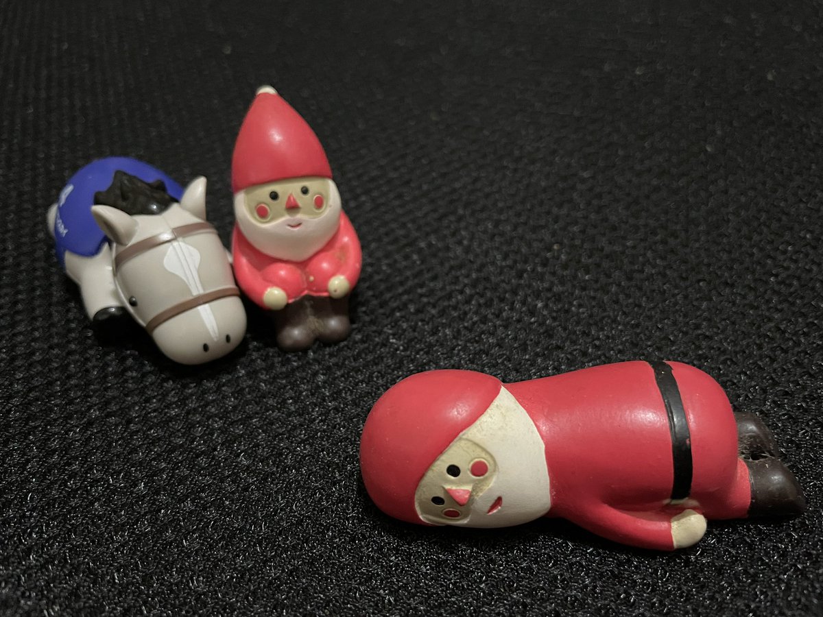 macreen_'s tweet photo. そろそろ準備しないと間に合わないよ
 #クリスマス   #サンタクロース
 #トナカイ ？ https://t.co/i31quxKvKx