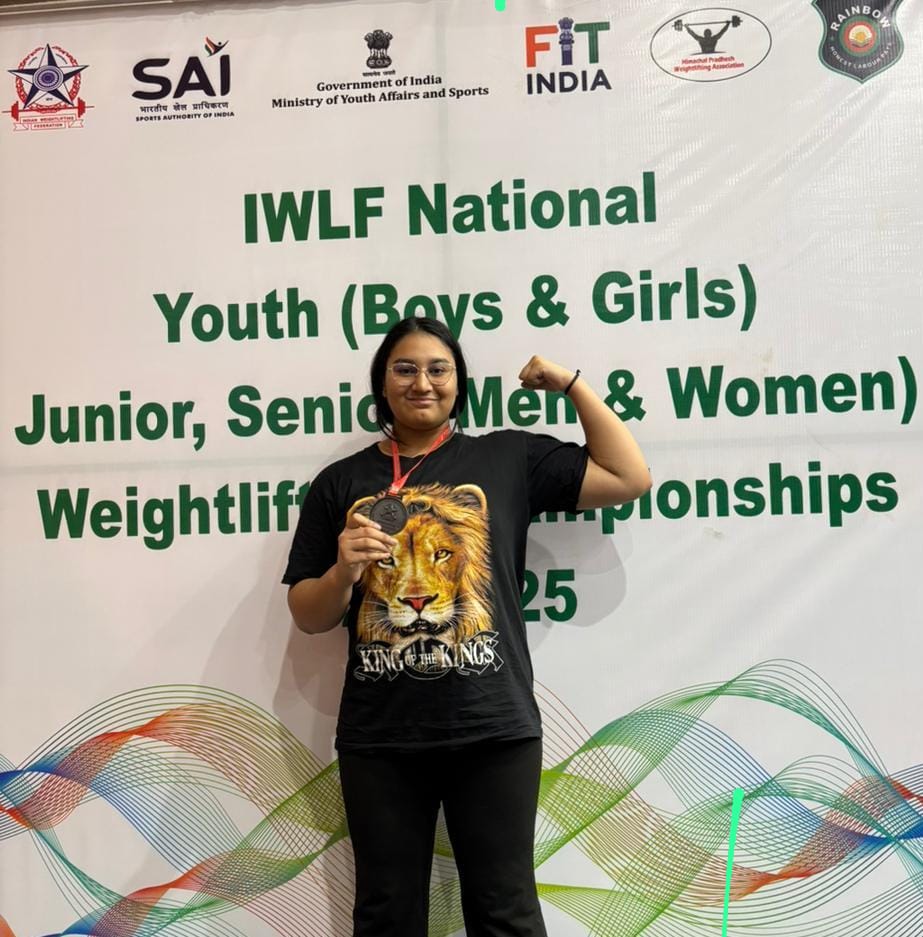 Heartiest congratulations to the #weightlifting champ, Ananya (X) of 'The #Gurukul #Zirakpur' who has been selected for the coveted #KheloIndiaGames2025. She got a #BronzeMedal at Natonal Level in 87+ Junior category in Indian Weightlifting Federation Championship held at Nagrota