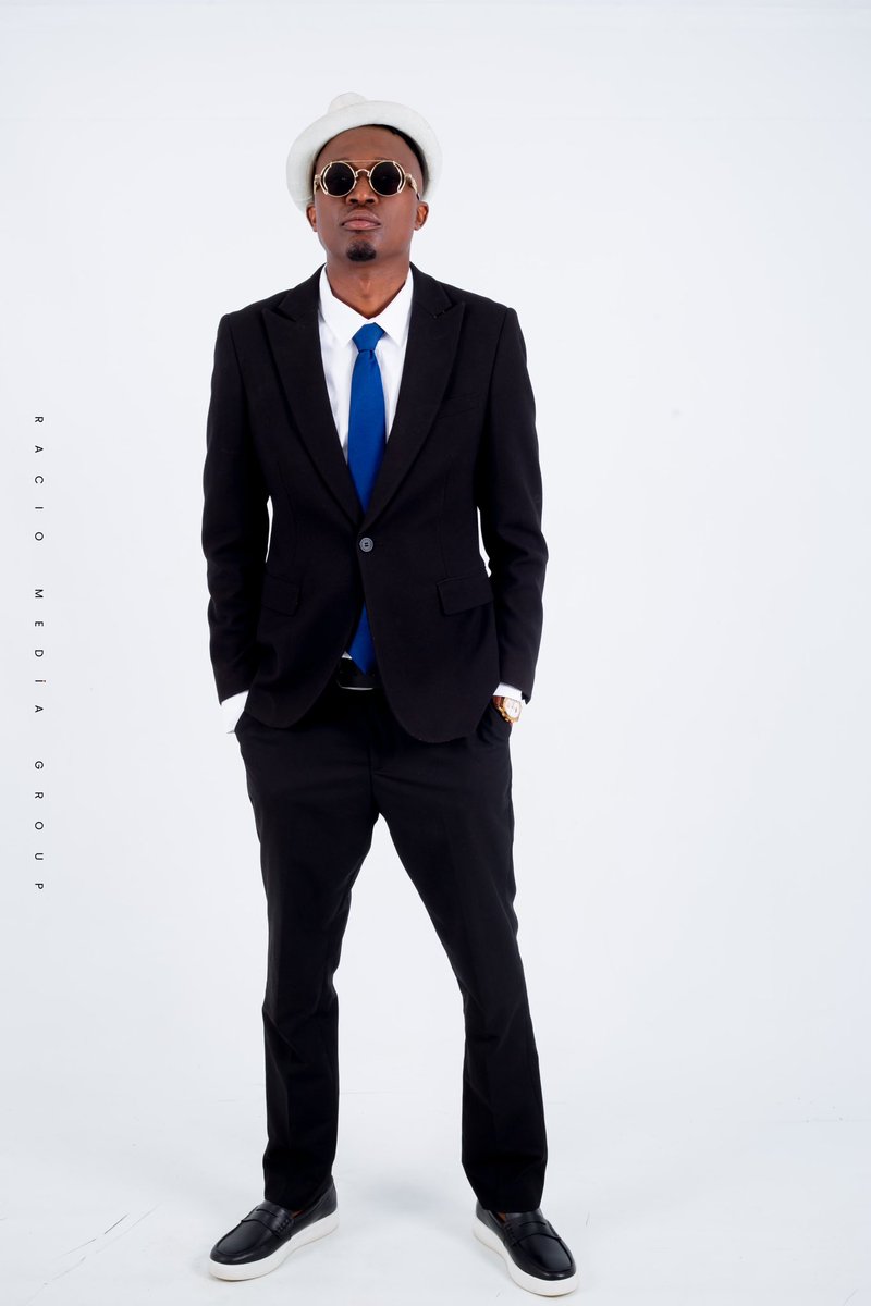 ExitRockaz's tweet photo. I Wanna Thank You ๐๐พ My GOD!!! Today And Forever. I Wanna Thank You Coz You Keep On Blessing Me!!! Iโm Your Foot Soldier My GOD!! Ai Va Pasele Natango!!
#RockazInLondon
#DisturbingManchester
#obetzillaoyeshikilla
#teamrockaz
๐ https://t.co/63uU3bo6Zw