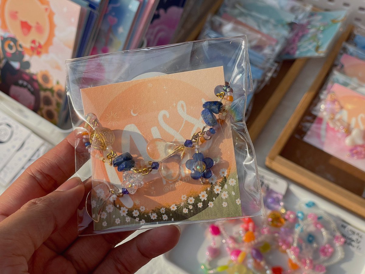 ฮะฮายย~ #ชาวหวี อยู่นี่แล้วหละ! “มาร์ก๊ง มาร์เก็ต!”💖

20 - 21 ธันวาคม 2567 
14.00 – 20.00 น. 
ณ หอศิลป์มหาวิทยาลัยศิลปากร วังท่าพระ
มาฮะฮายทักทายเจอกันส่งท้ายปีกัน 🎄

#มาร์ก๊งมาร์เก็ต