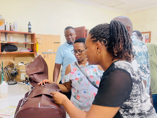 JicainRwanda's tweet photo. The Crossover Team from Rwanda that consists of 7 ABE Initiative ex-participants and 3 staff from @JicainRwanda Office visited Tanzania from 10th to 14th of December. https://t.co/drkJS1q9Sc