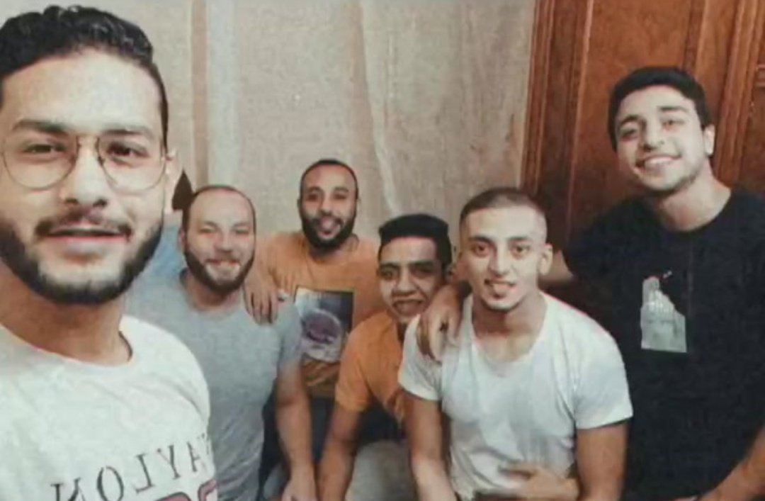 Omarsayed199's tweet photo. اللهم بحق يوم الجمعه اغفر لفقيدنا وتجاوز عن سيئاته وزد من حسناته 
الله يرحمك يا محمد يا سعيد 
دعواتكم لمحمد بالرحمه 🙌 https://t.co/SF8Juq18G3