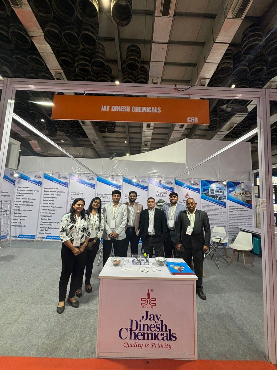 jay_chemical's tweet image. 2nd Day at At Global Chem Show - International Exhibition 2024 at Bombay Exhibition Center, Goregaon (E) Mumbai 
#globalchemshow2024 #globalchemshowmumbai2024 #BombayExhibitionCentre #bombayglobalchemshow #jaydineshchemicals #Participation #chemicalexporter #chemicalsupplier